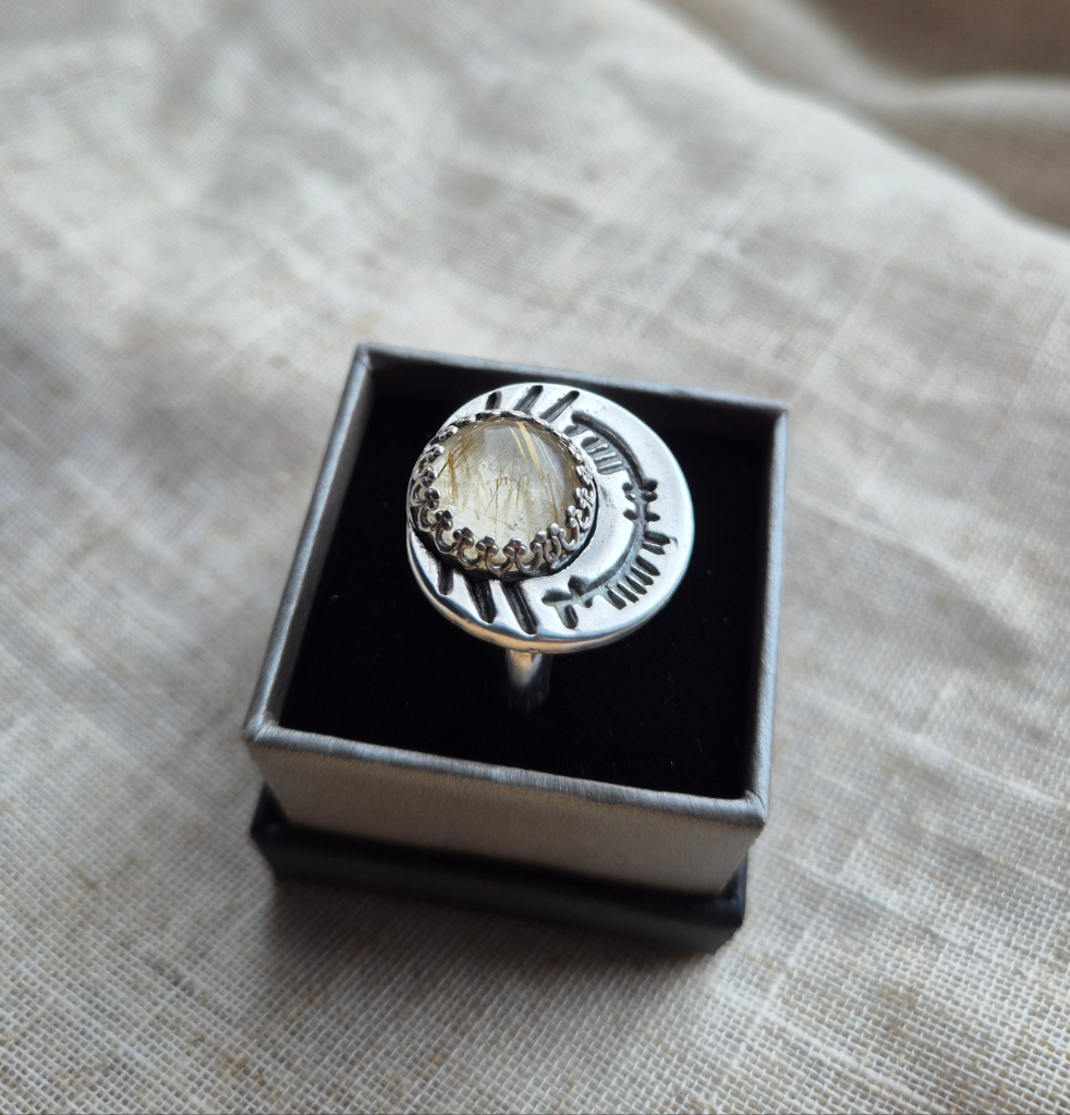 Banlaoch gold rutile quartz ring - UK size P