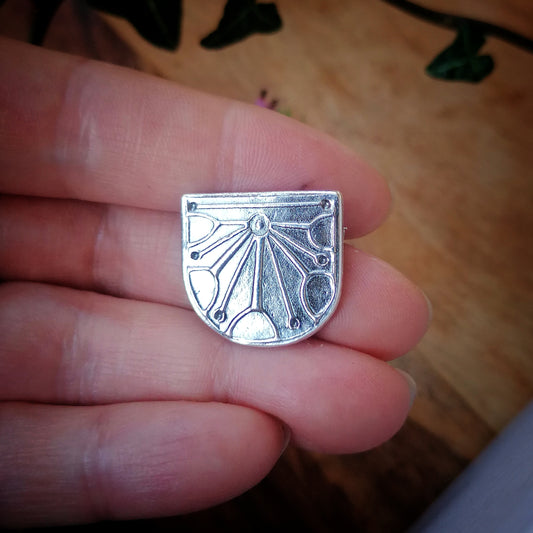 Nendrum sundial brooch