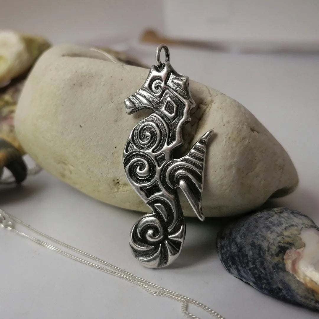 Seahorse pendant - made to order