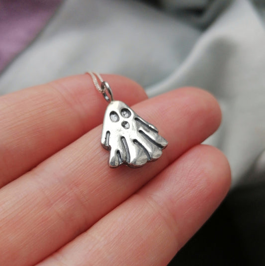 Clarence pendant