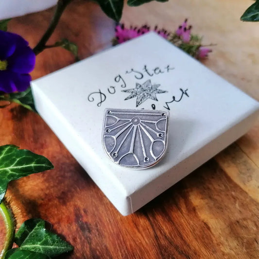 Nendrum sundial brooch