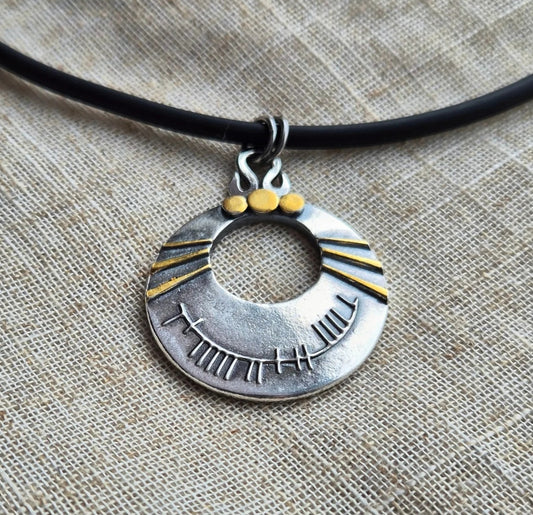 Banlaoch 'female warrior' pendant