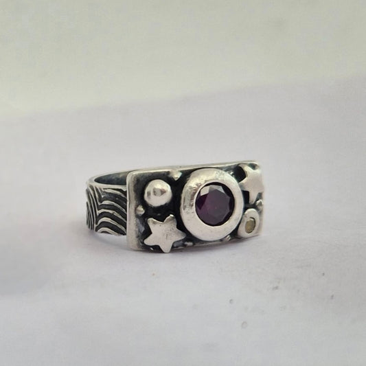 Starlight spiral band ring (UK size J/K)