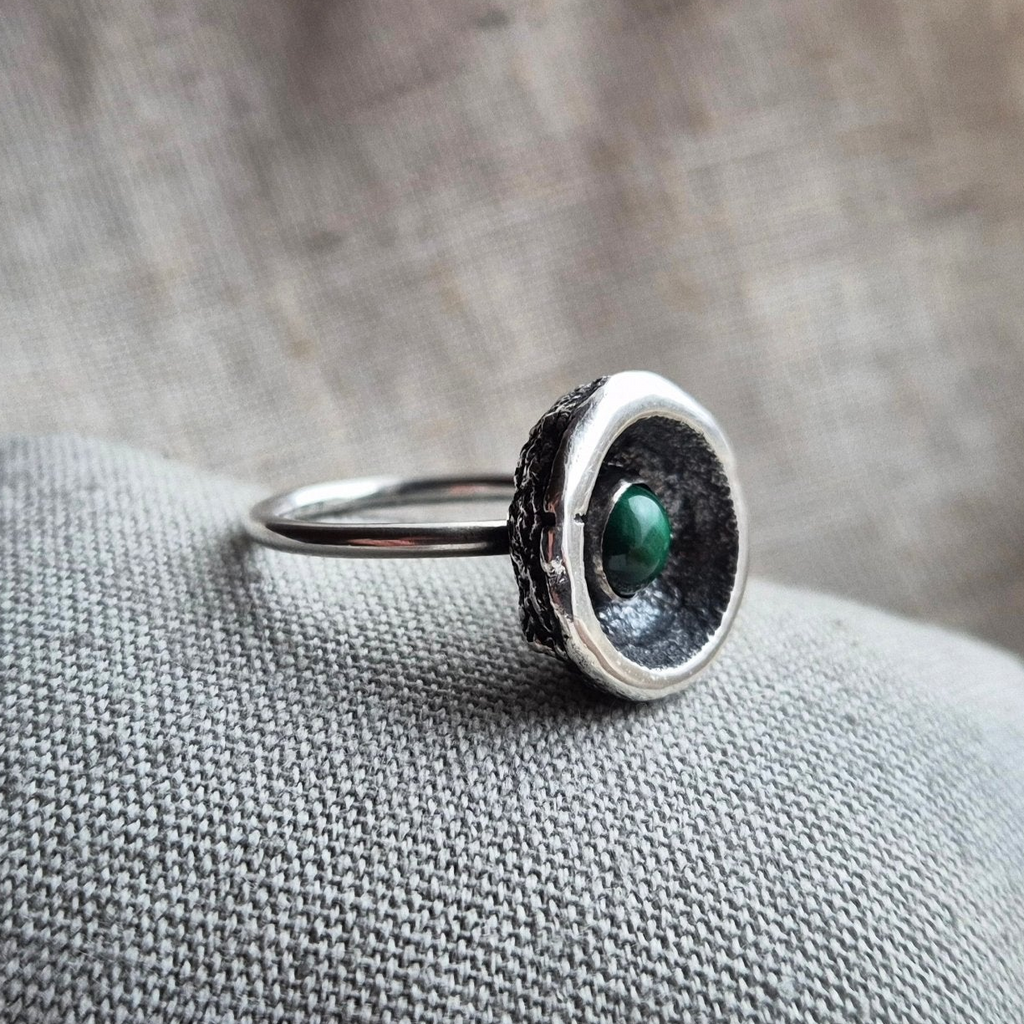 Acorn cap ring - size m/n