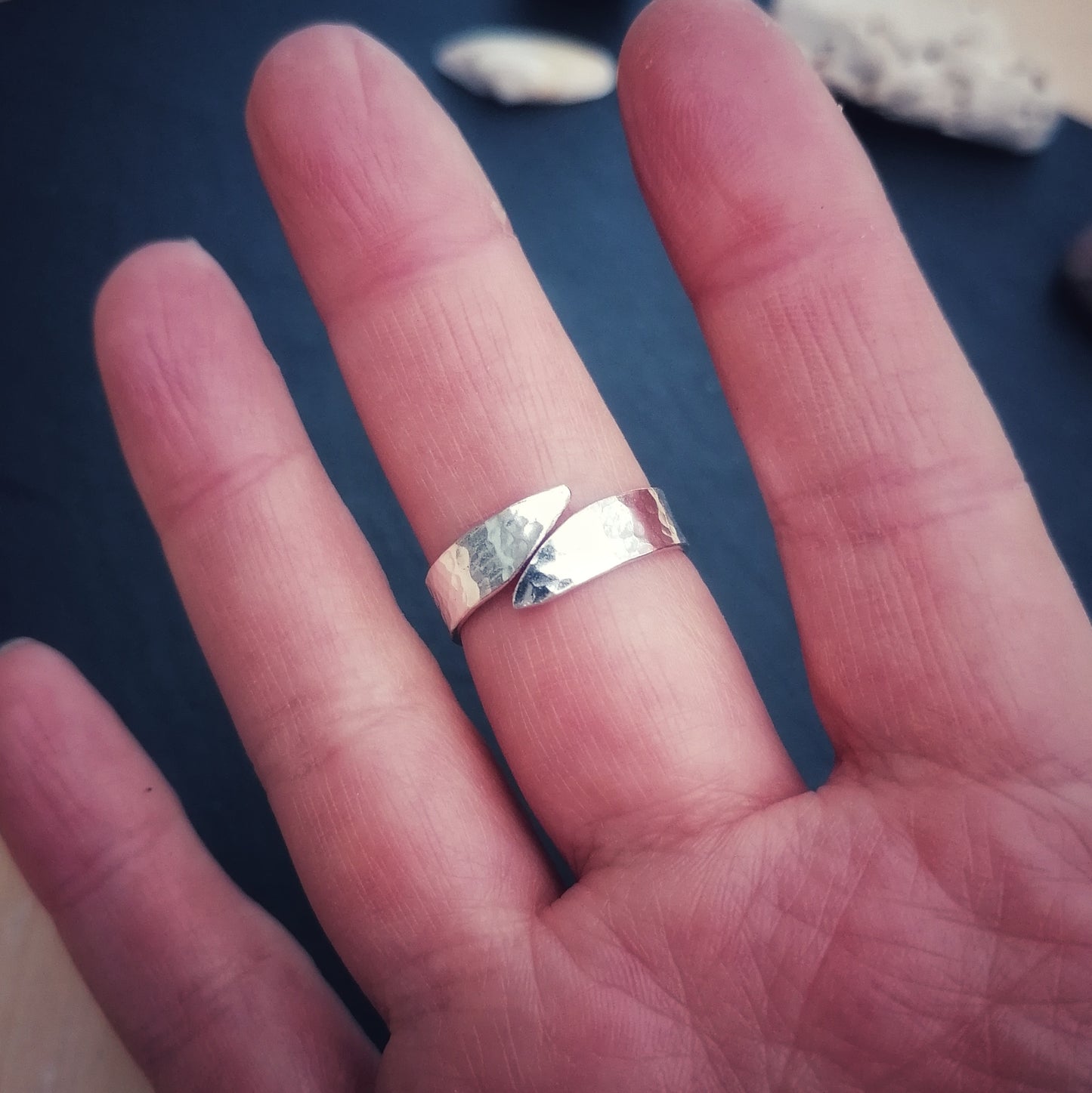 Surfboard resin ring