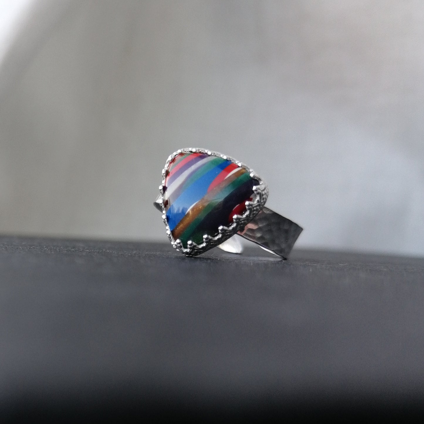 Surfboard resin ring