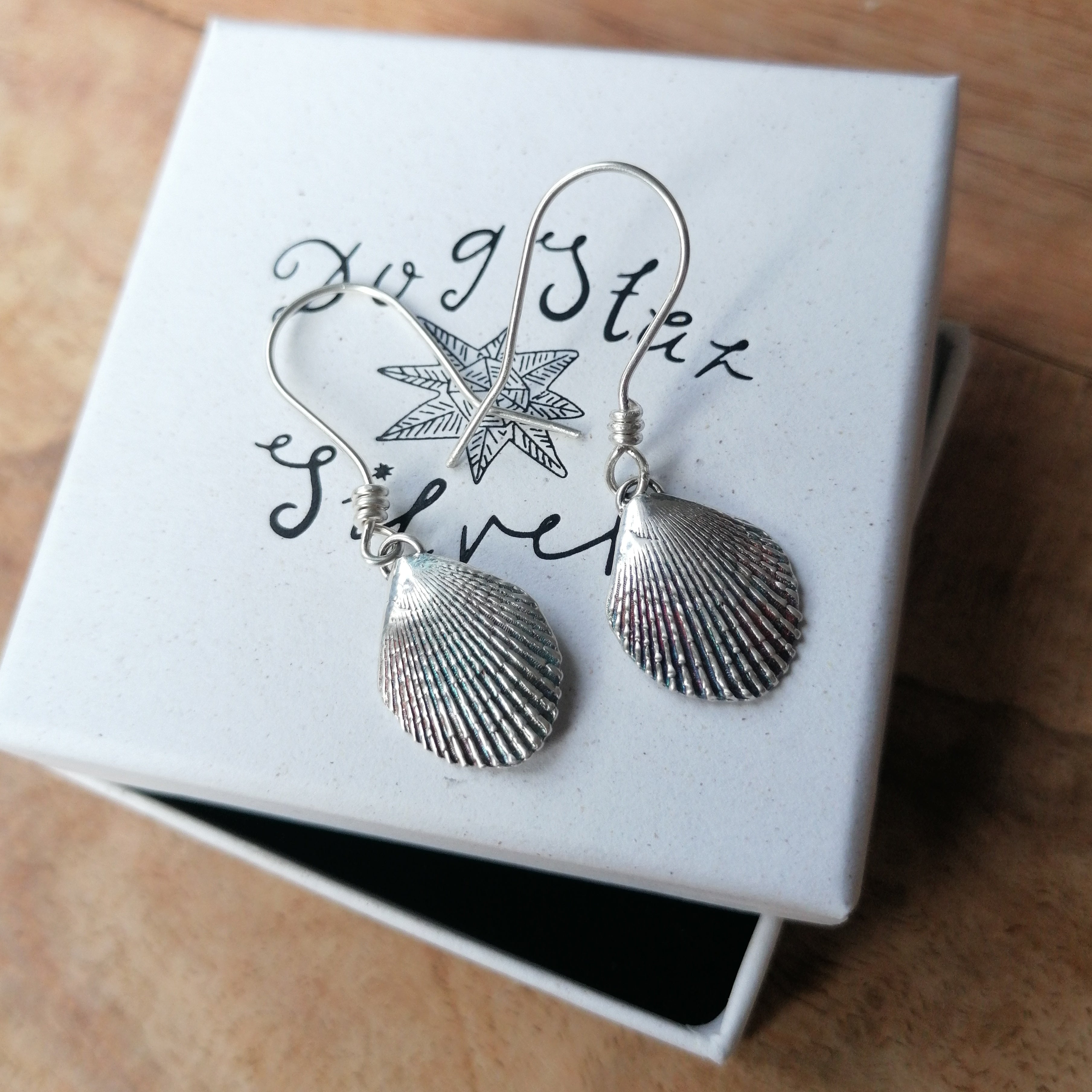Scallop shell earrings